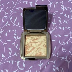 Hourglass strobe lighting blush (brilliant nude)